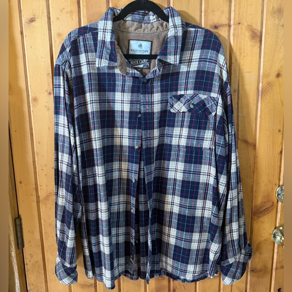 Legendary Whitetails Men's Plaid Shirt - Navy and Cream